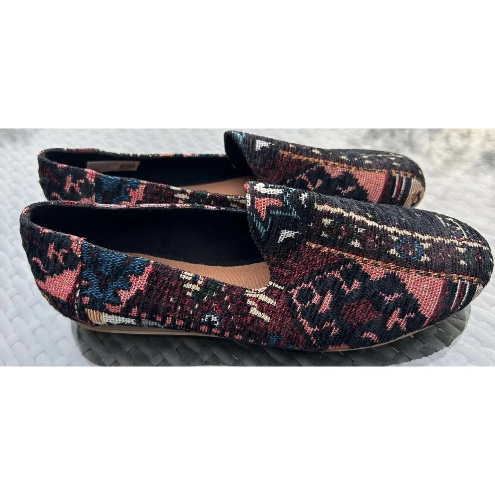 TOMS Darcy Women's Multicolor Patterned Loafers